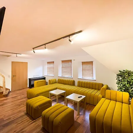 بيت للعطل Luxus Fachwerkhaus Mit Sauna & Pool *