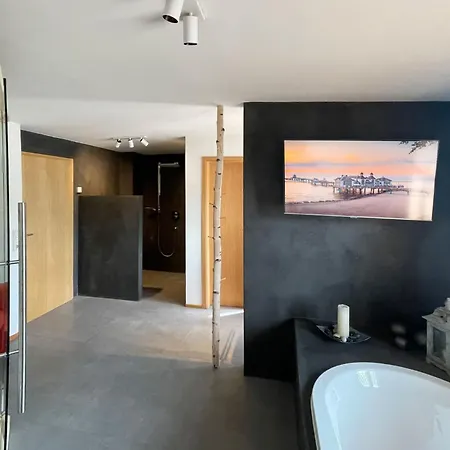 Luxus Fachwerkhaus Mit Sauna & Pool Buschvitz