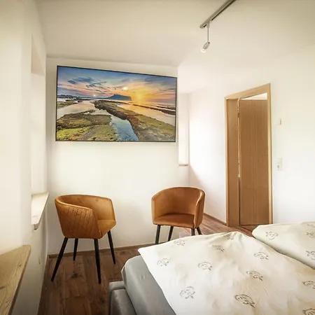 Luxus Fachwerkhaus Mit Sauna & Pool Buschvitz