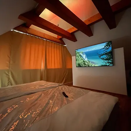 بيت للعطل Luxus Fachwerkhaus Mit Sauna & Pool Buschvitz