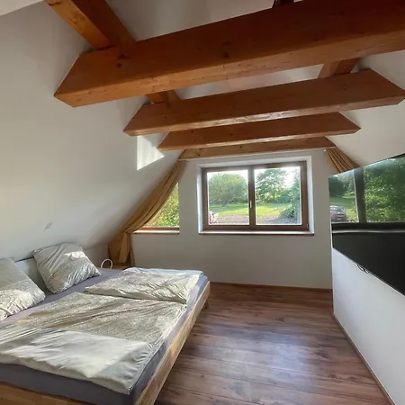 بيت للعطل Luxus Fachwerkhaus Mit Sauna & Pool Buschvitz