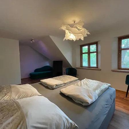 Luxus Fachwerkhaus Mit Sauna & Pool Buschvitz
